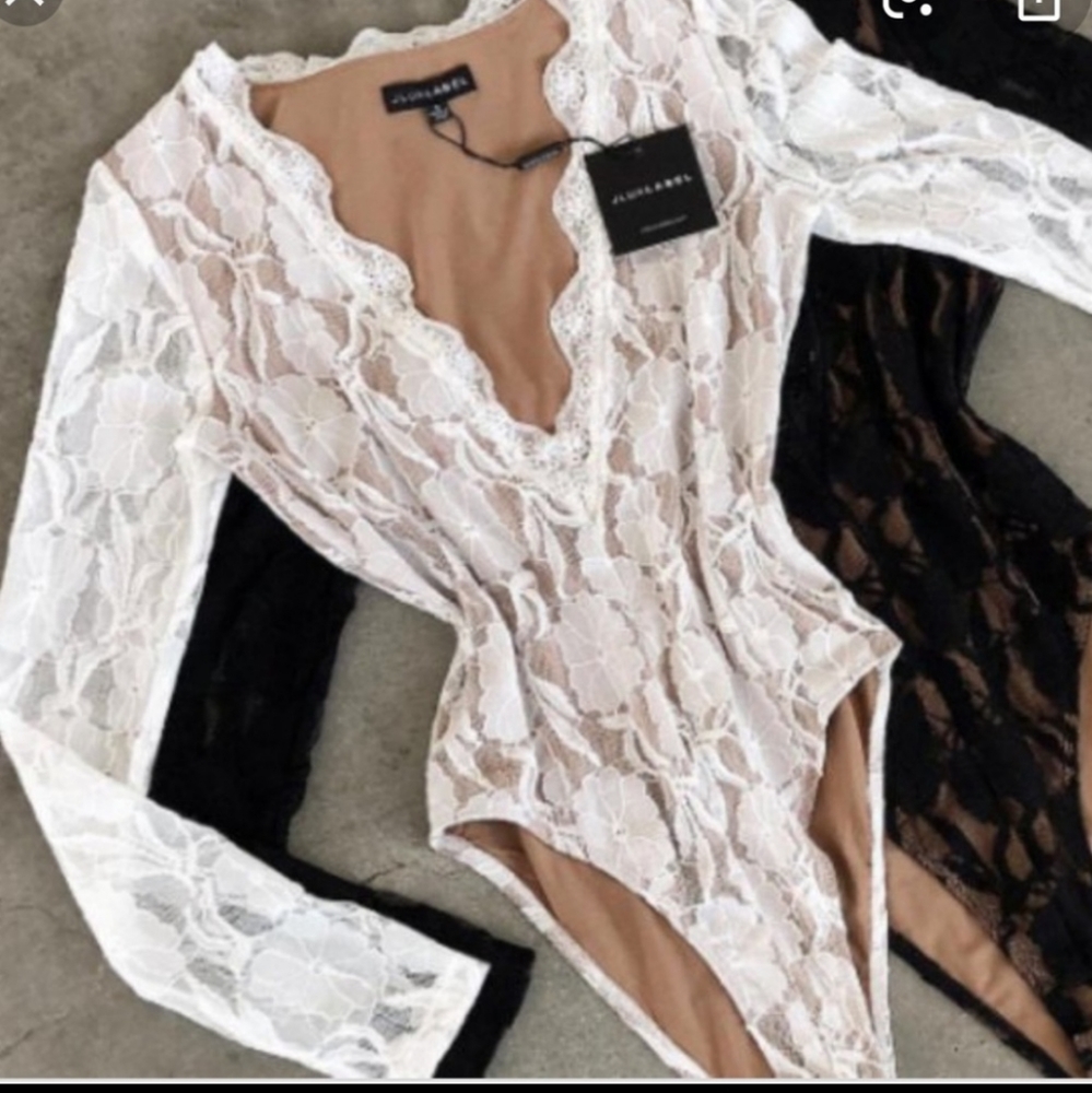 NWT JLUXLABEL Marie Lace Bodysuit Size S